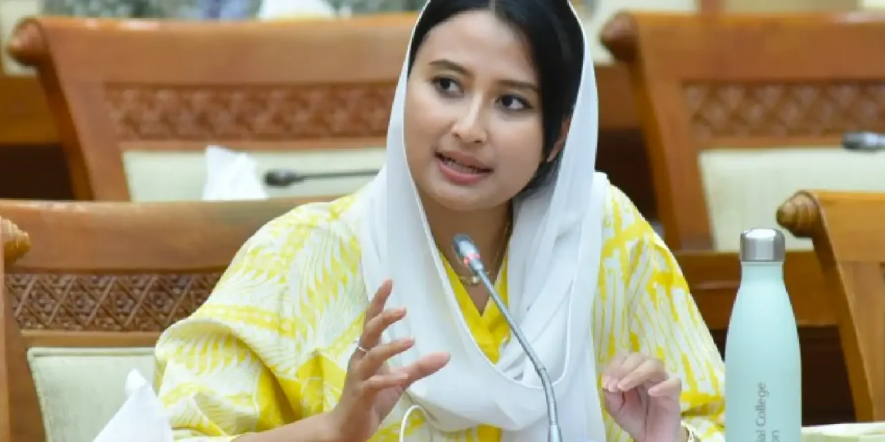 Suara Perempuan Dalam Politik: Representasi Kunci Perubahan