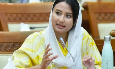 Suara Perempuan Dalam Politik: Representasi Kunci Perubahan