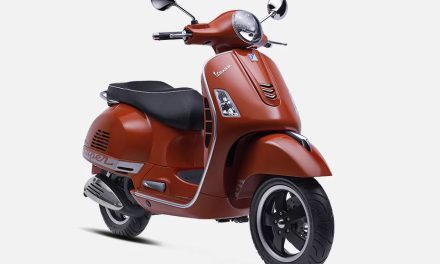Vespa Gts 150: Skuter Premium Desain Ikonik Teknologi Modern
