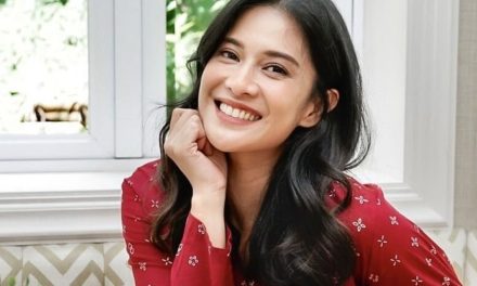 Dian Sastrowardoyo, Perjalanan Panjangnya Di Dunia Seni Peran