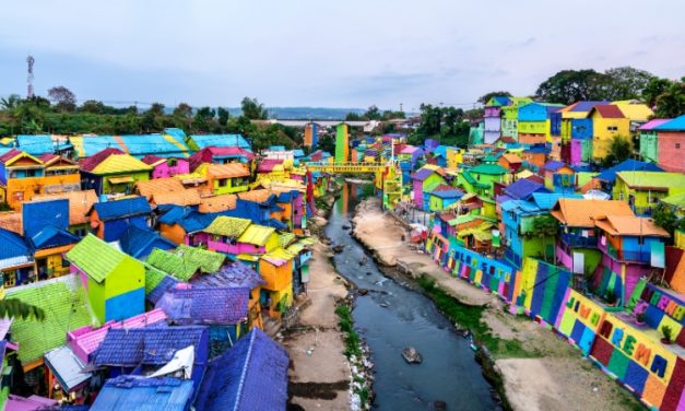 Menjelajahi Jodipan Rainbow Village Di Malang, Yuk Kita Bahas