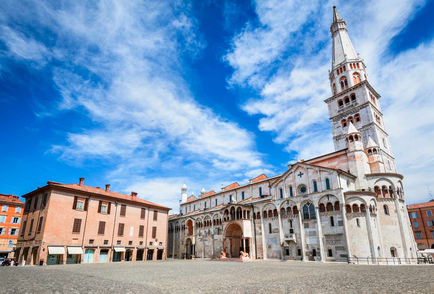 Kota Modena 